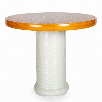 Konferenční stolek